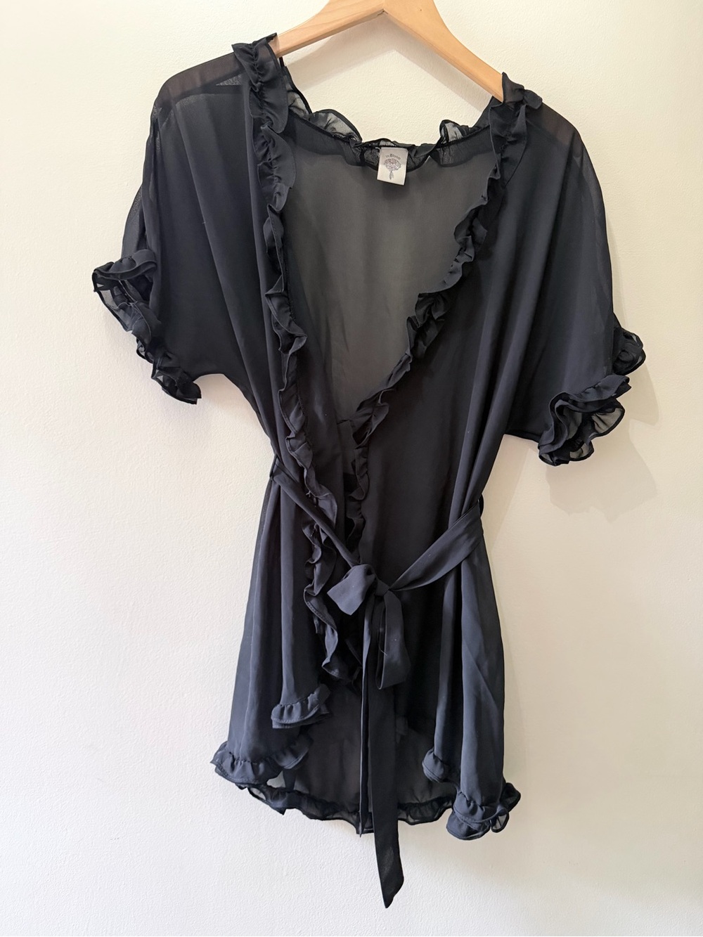 In Bloom Jonquil Black Sheer Chiffon Short Sleeve Ruffled Wrap Robe Lingerie M L